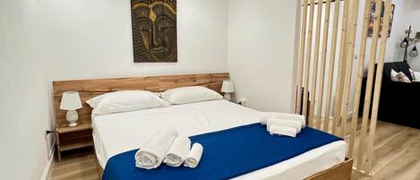 1 slaapkamer, reisbedje, wifi, beddengoed