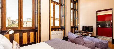 Bügeleisen/Bügelbrett, kostenloses WLAN