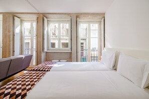 Iron/ironing board, Internet