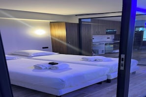 2 chambres, accĂšs Internet, draps fournis