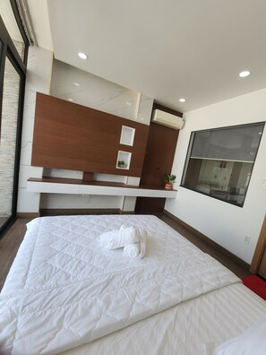 3 habitaciones, tabla de planchar con plancha y wifi 