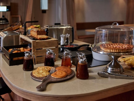 Daily buffet breakfast (EUR 14 per person)
