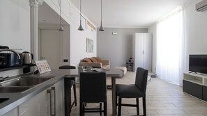 Apartment (1 Bedroom) | Interior - Italianway Easy - Porta Ticinese 83 (Milan)