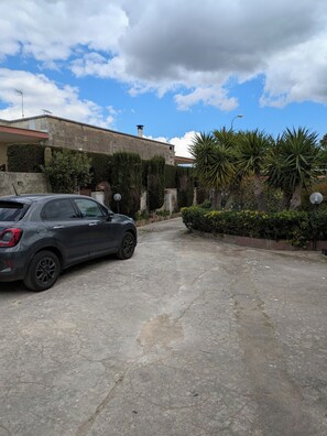 Apartment, 2 Schlafzimmer, barrierefrei, Raucher | Unterkunftsgelände