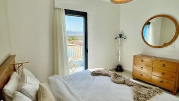 2 Schlafzimmer, Verdunkelungsvorhänge, Bügeleisen/Bügelbrett