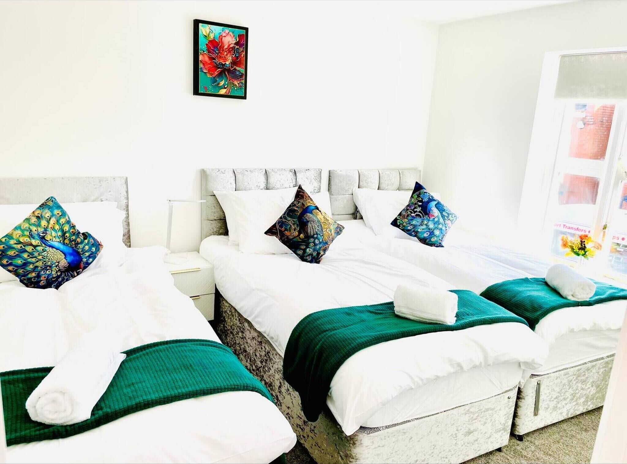 House, 3 Bedrooms | 4 bedrooms