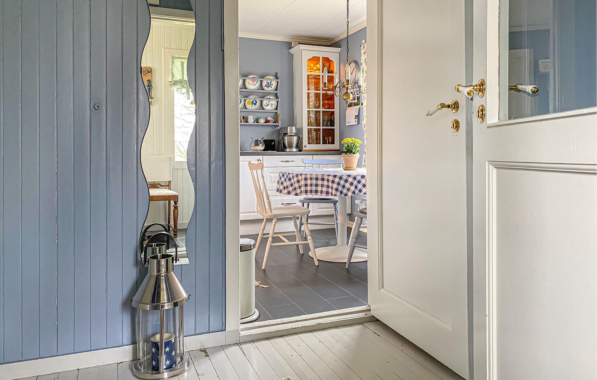 Kühlschrank, Ofen, Herdplatte, Geschirrspüler