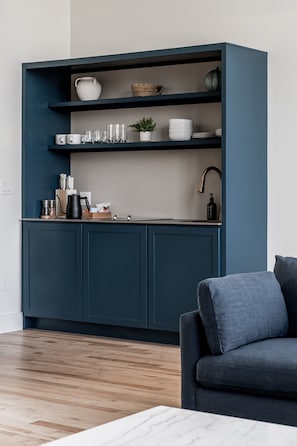 Deluxe Room (Self Check-in with Virtual Front Desk) | Private kitchenette | Mini-fridge, electric kettle - The Skowhegan By Kasa (Skowhegan)