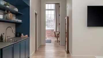 Deluxe kamer (Self Check-in with Virtual Front Desk) | 1 slaapkamer, individueel gedecoreerd, individueel gemeubileerd