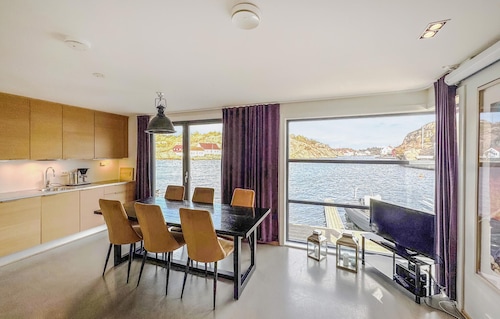 2 bedroom gorgeous home in Søgne