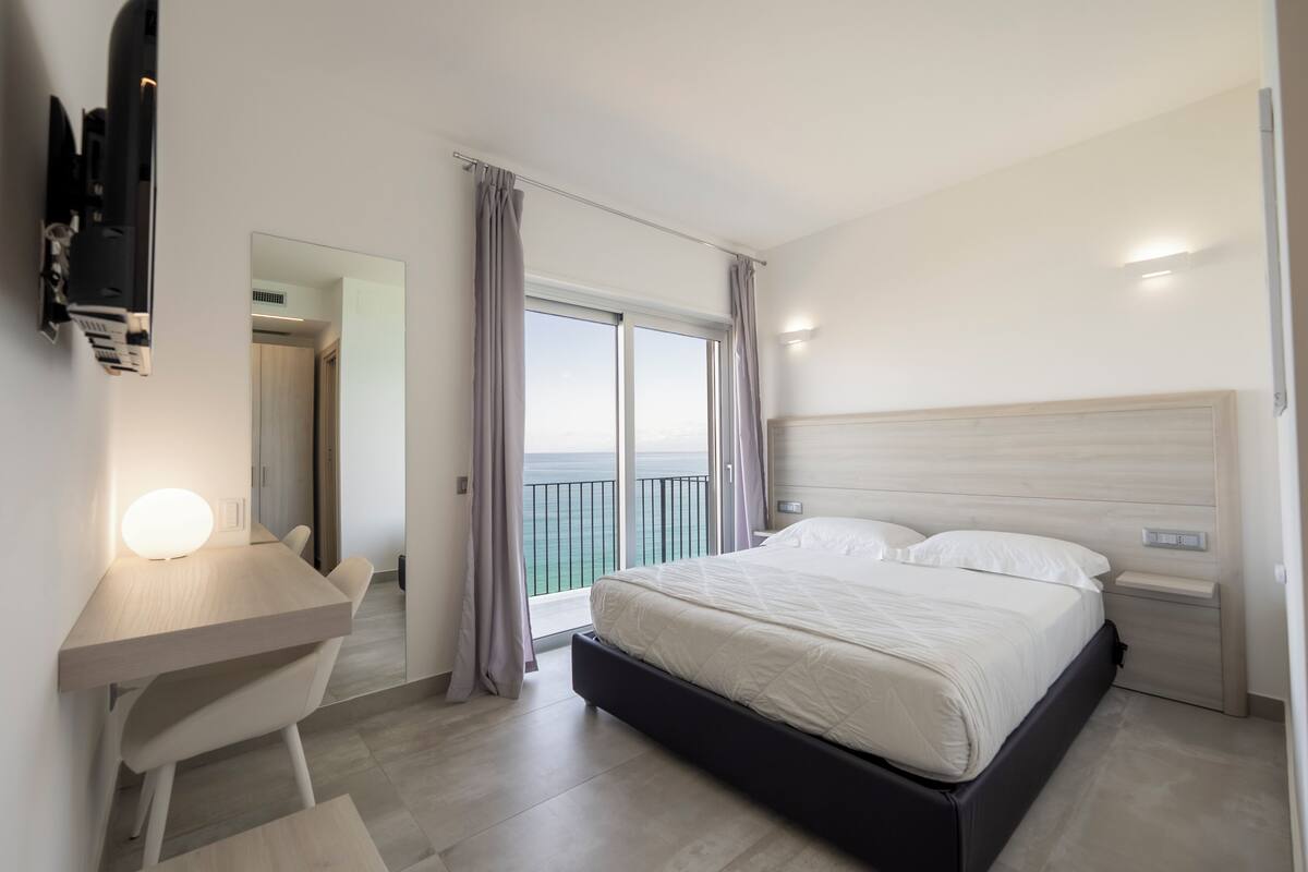 Comfort-Apartment, Balkon, Meerblick | Eigene Küche