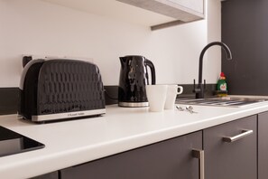 Fridge, microwave, oven, dishwasher