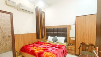 Standard Room | Free WiFi