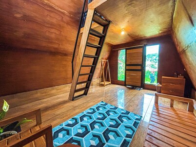 阿加塔桑達生態小屋