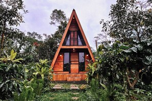 Loft, balkon, pemandangan kebun | Teras/patio