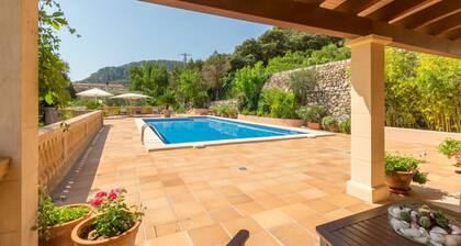 Charming Country House in Esporlas