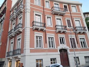 Façana frontal de l'allotjament