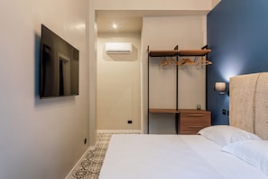 Classic Room, City View