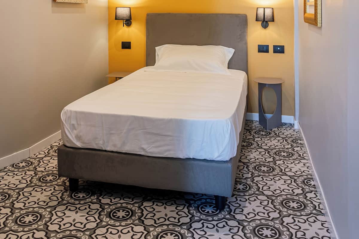 Deluxe Single Room, City View