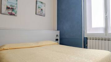 Casa | 1 dormitorio, espacio para trabajar con un portátil, ropa de cama