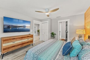 3 habitaciones, tabla de planchar con plancha y cuna de viaje 