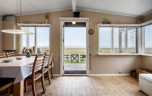 Beautiful home in Malling