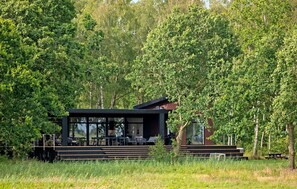 Exterior - Nice home in Hadsund with WiFi (Hadsund)