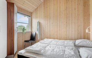 9 bedrooms, free WiFi