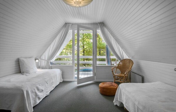 3 عدّة غرف نوم وسرير سفر وواي فاي مجانًا