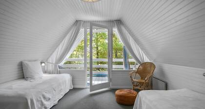 Lovely home in Asperup