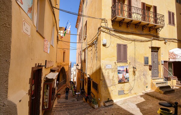 منوع
