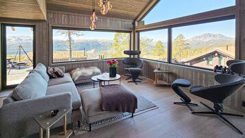 Smart TV, chimenea