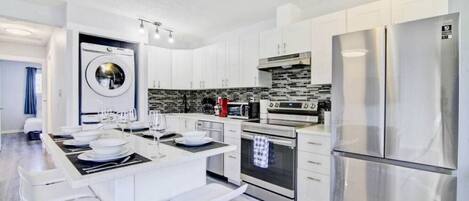 Fridge, microwave, oven, stovetop