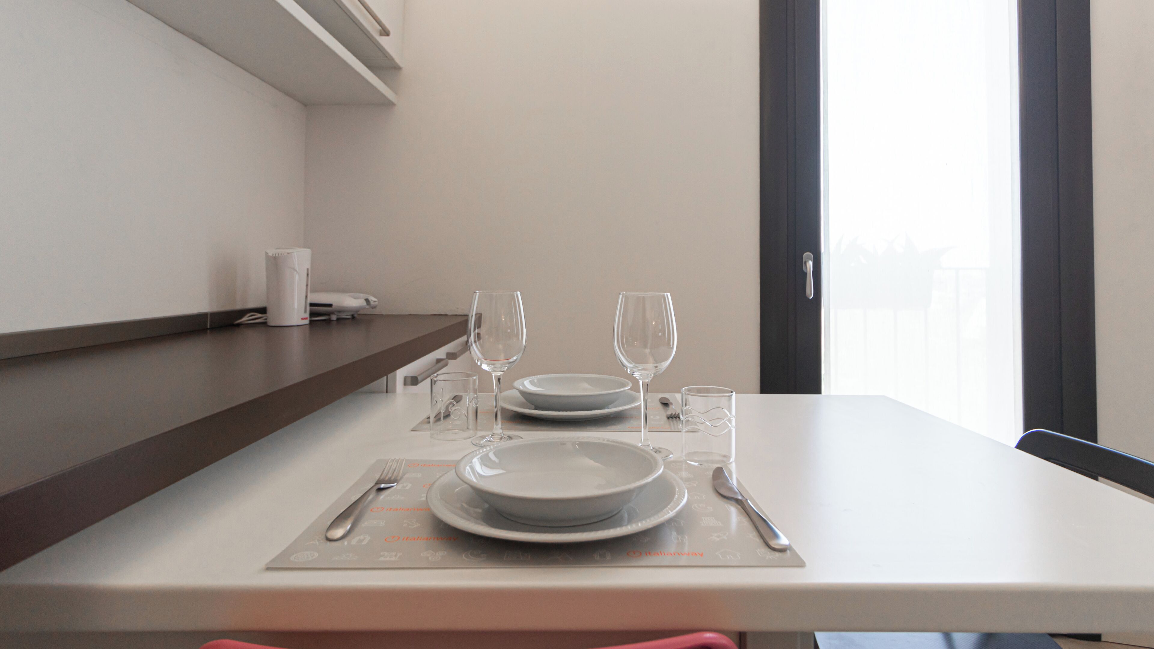 Apartment (1 Bedroom) | Dining room