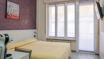 Apartamento | 1 dormitorio, espacio para trabajar con un portátil, ropa de cama