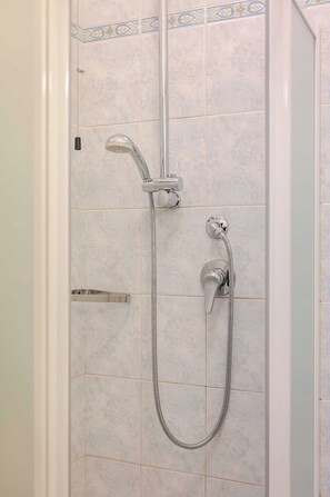 Bathroom - Hotel 3 Comfort and Serenity Heart of Ventimiglia (Ventimiglia)