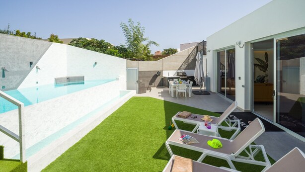 Exterior - Villa in Maspalomas With Private Heated Pool (San Bartolomé de Tirajana)