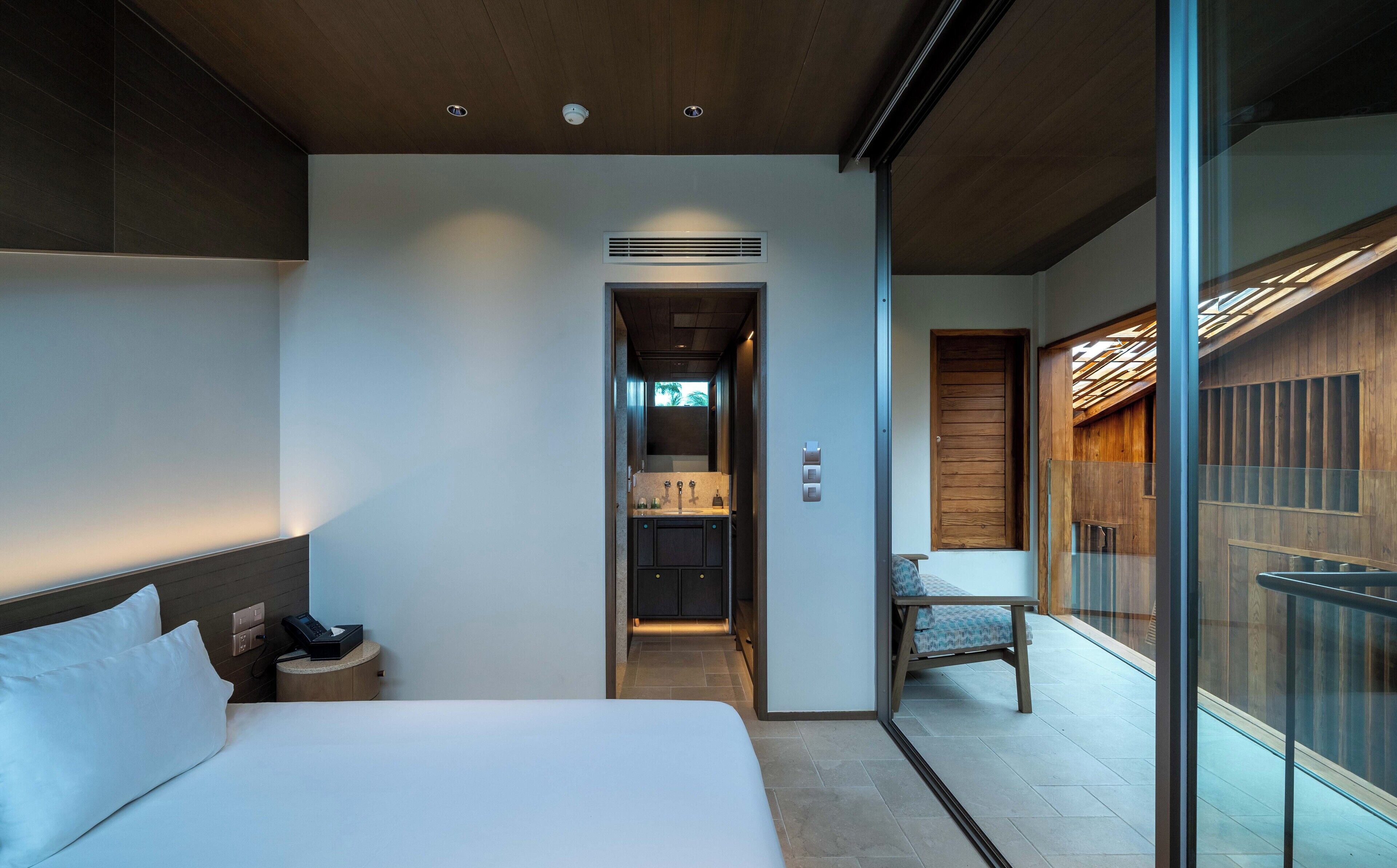 Superior Quadruple Room, Sea View | Premium bedding, down duvets, minibar, desk