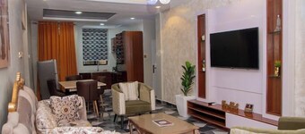 Daystar Luxury Apartment