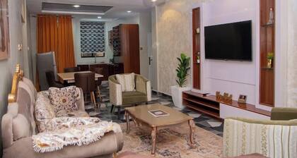 Daystar Luxury Apartment