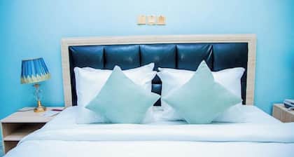 Daystar Luxury Apartment