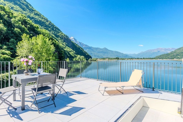 Resort, Gartenmöbel, Gebirge, Stuhl, Deck, Eco Hotel, Schwimmbad, Balkon, Klang, Reservoir