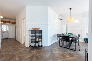 Comfort appartement, uitzicht op stad | 3 slaapkamers, gratis wifi