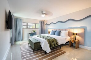 3 habitaciones, escritorio, tabla de planchar con plancha y wifi gratis