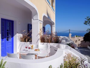 Outdoor dining - Casa di Magi
Casa 2 (santorini)