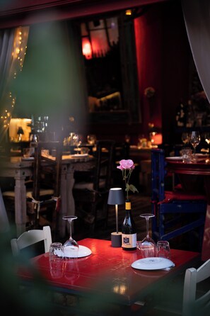 Restaurant - NYX Guesthouse (Tripoli)