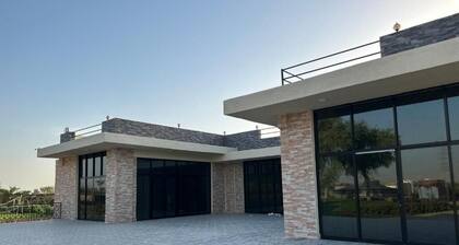 Charming 3-Living room villa in brilliant Muwailha with AC, WiFi,Nature Enriched