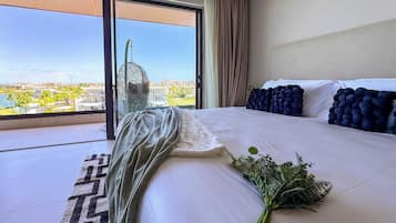 3 habitaciones, tabla de planchar con plancha, cuna de viaje y wifi