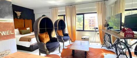 1 bedroom, iron/ironing board, travel cot, Internet