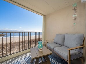 Property grounds - Two bedroom oceanfront condo with outdoor pool (Ocean City)